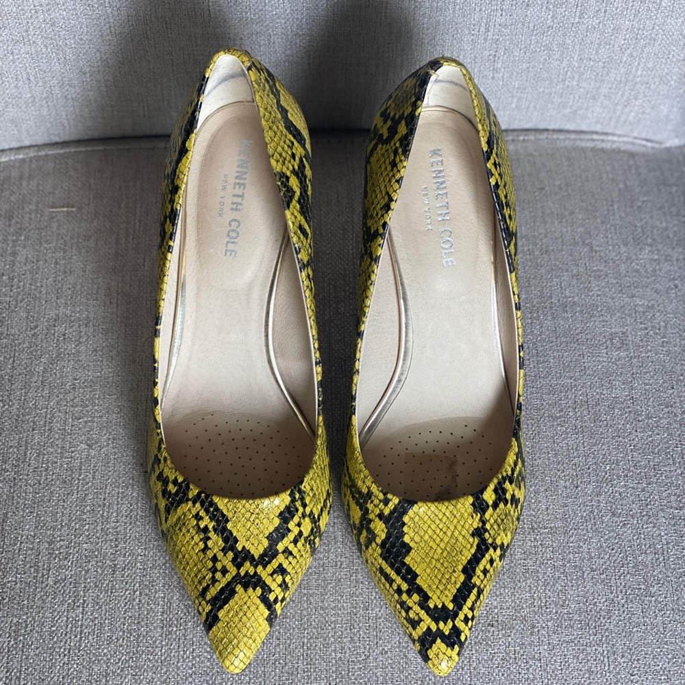 KENNETH COLE Riley Pumps - Size 8 1/2 - Picture 4 of 7